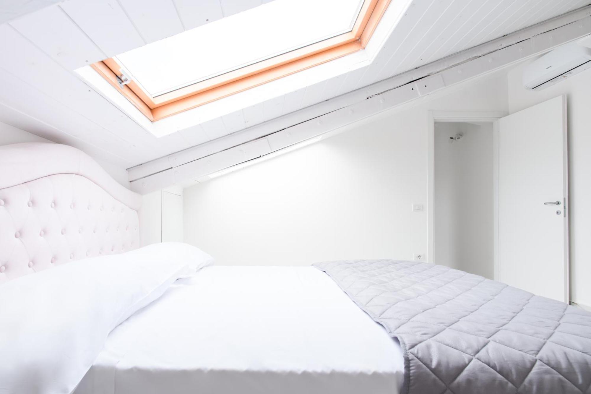 Attico Bella Napoli Aparthotel Ngoại thất bức ảnh