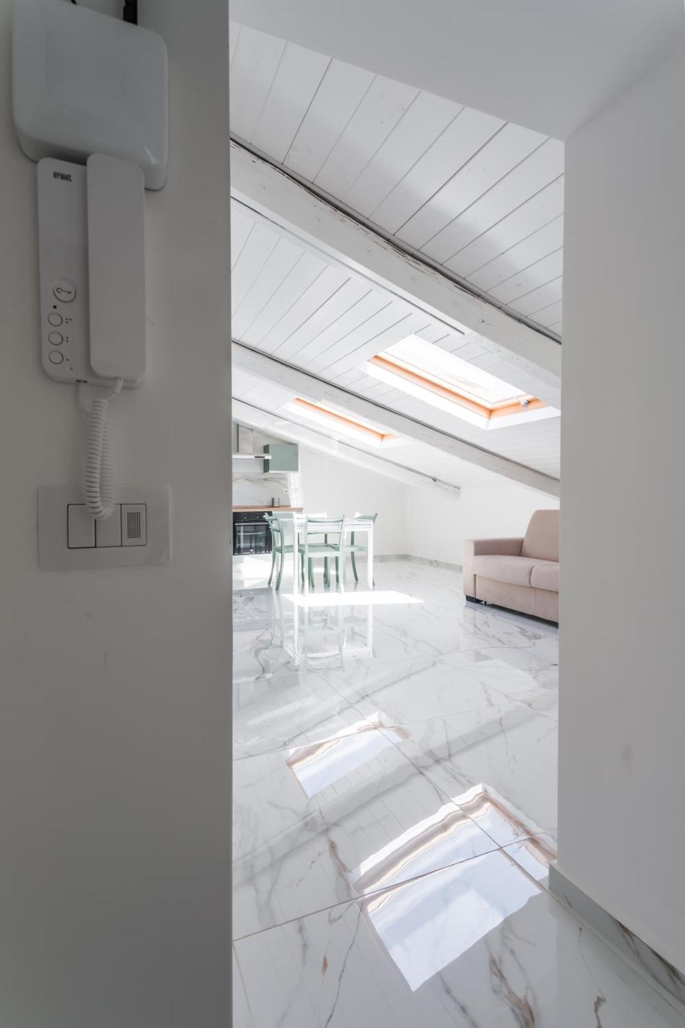 Attico Bella Napoli Aparthotel Ngoại thất bức ảnh