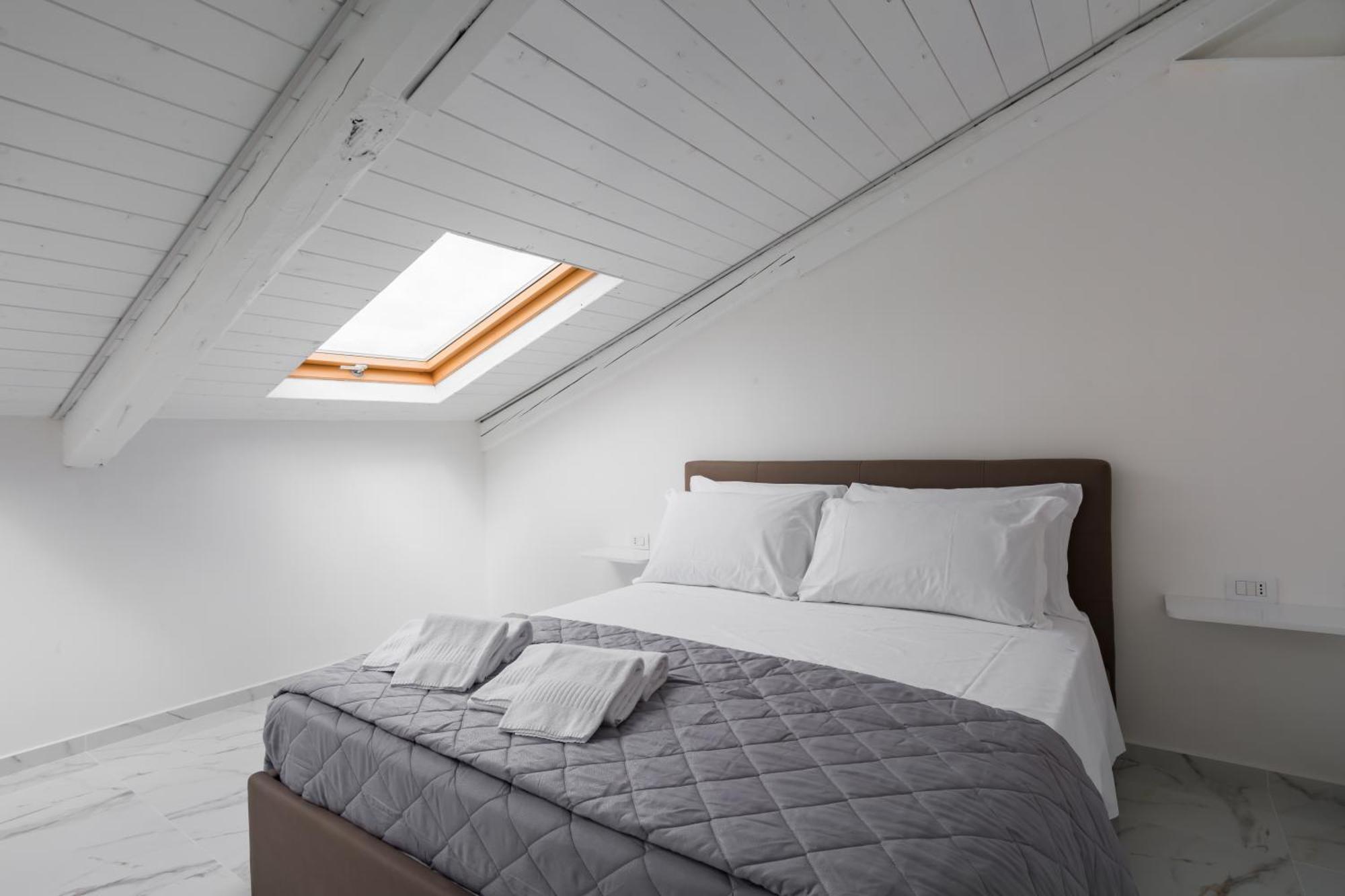 Attico Bella Napoli Aparthotel Ngoại thất bức ảnh