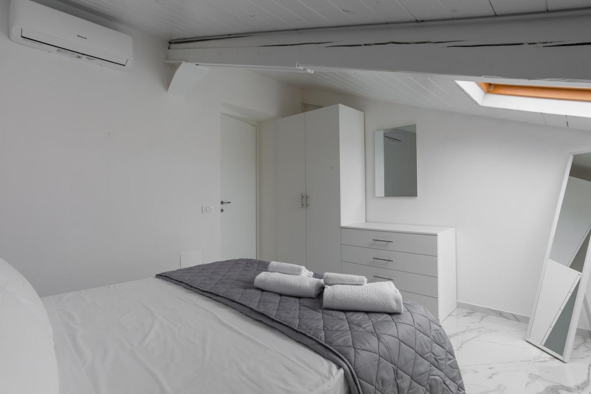 Attico Bella Napoli Aparthotel Ngoại thất bức ảnh